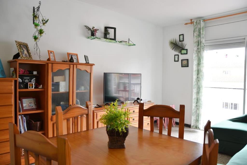 Apartamento Piso Centrico For4 Cerca Barcelona La Casa De Sonia Vilanova i la Geltrú Exterior foto